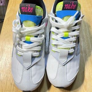 Nike men’s White Sneakers with Pink and Yellow Highlights